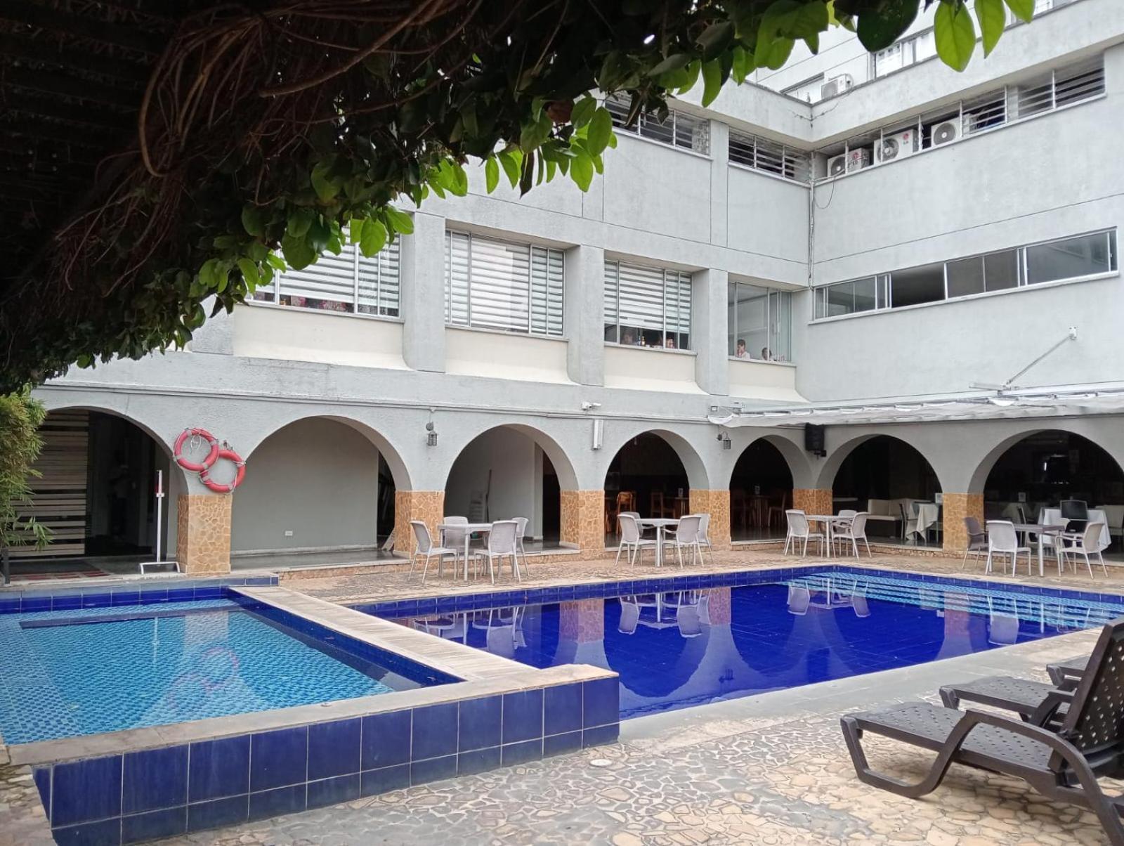 Hotel Don Gregorio Cartago Exteriér fotografie