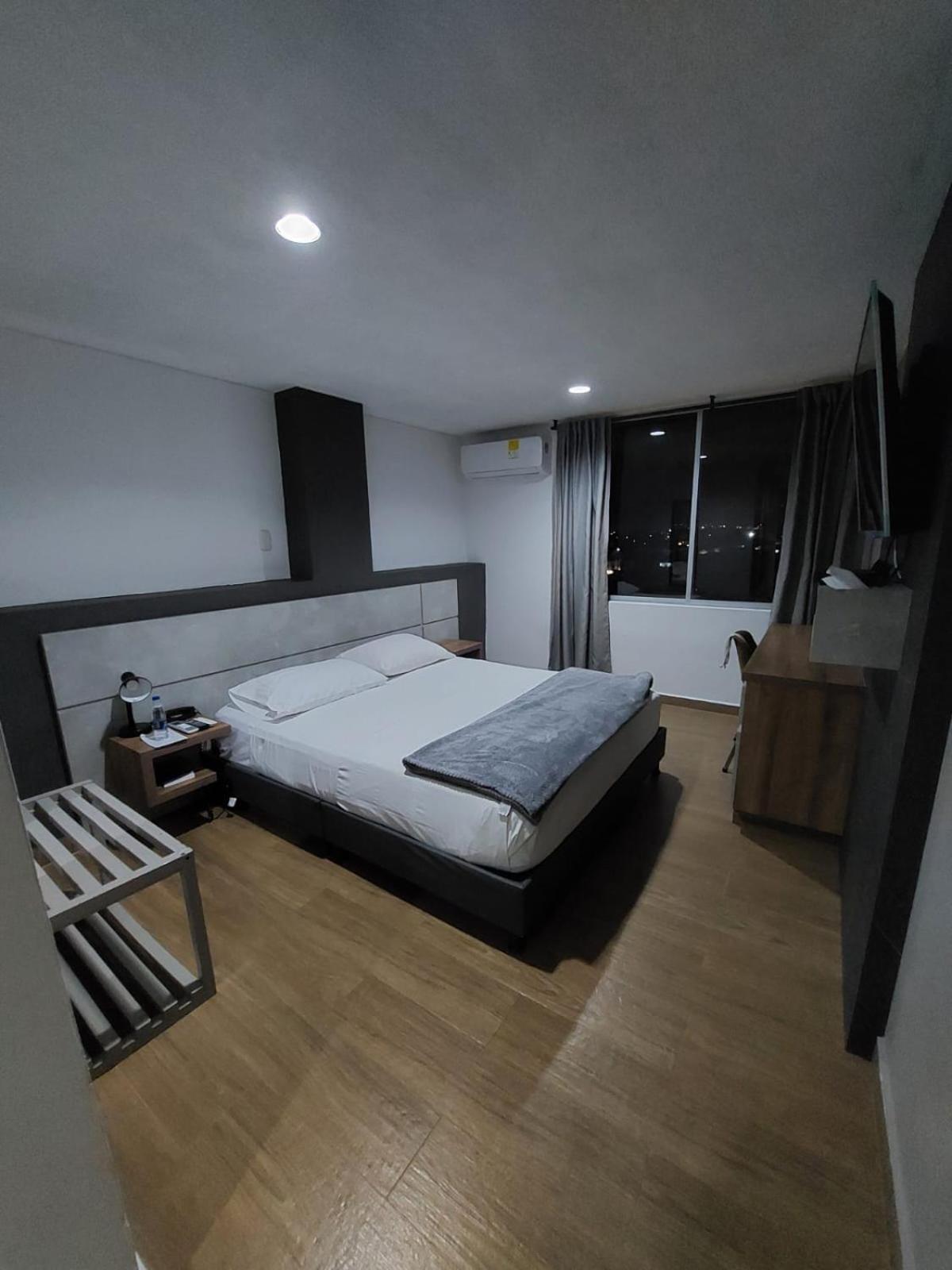Hotel Don Gregorio Cartago Exteriér fotografie
