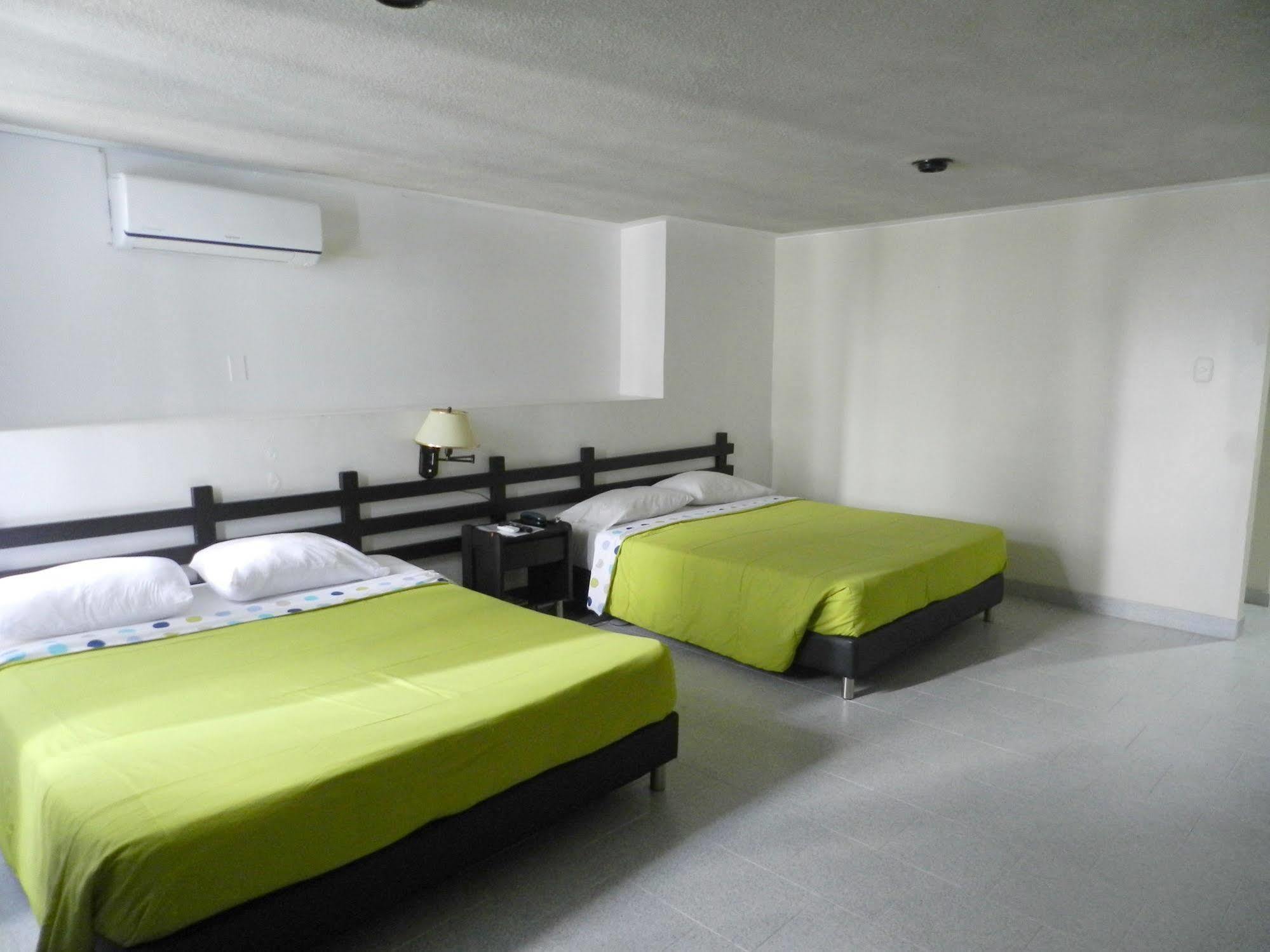 Hotel Don Gregorio Cartago Exteriér fotografie